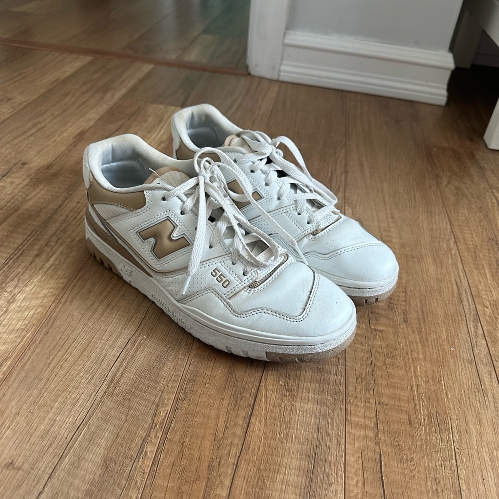 New Balance Women's 550 Shoes